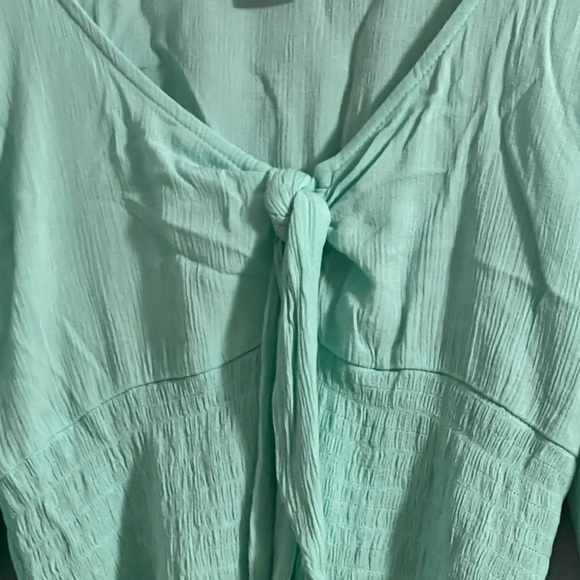 No Boundaries blouse shirt - Picture 2 of 4